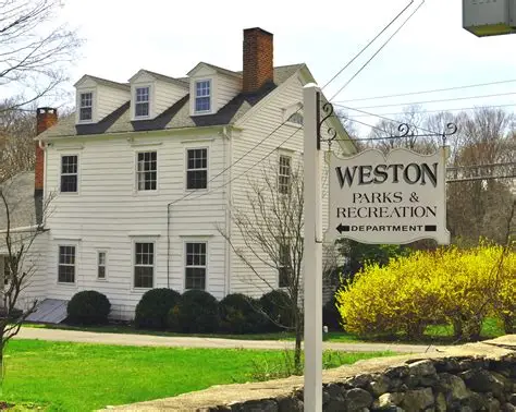 weston ct parks recreation homes guide neighborhood